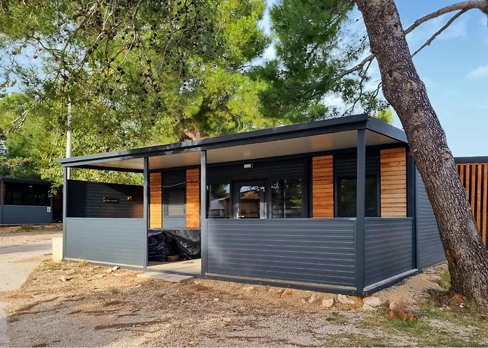 Holiday home Awesome In Privlaka (Zadar)